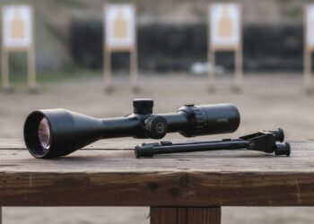 Luneta Vantage 4-12X50 SFP (p/ Rifle .22) Subsonico 1/4 MOA - Hawke Optics COD 14251
