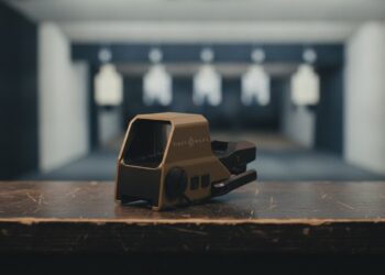 Red dot & Green dot Ultra Shot R-Spec QD Dark Earth (4 retículos) - SightMark SM26031DE