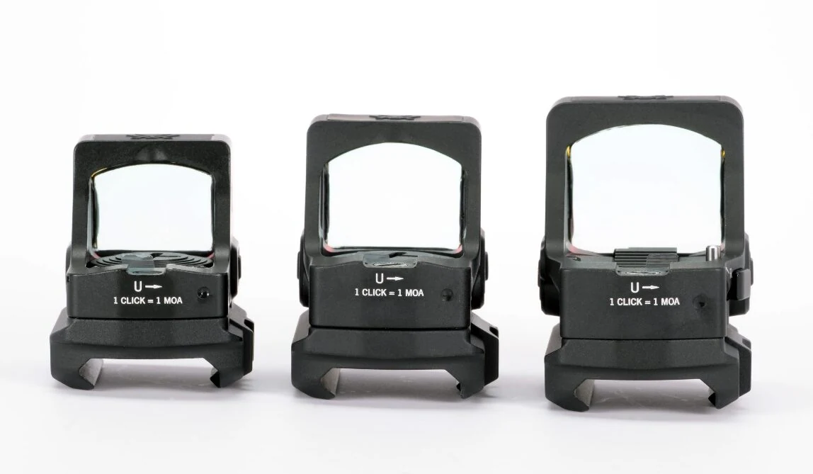 Vortex Defender-CCW, Defender-ST e Defender-XL de frente, lado a lado, mostrando a diferença no tamanho da janela